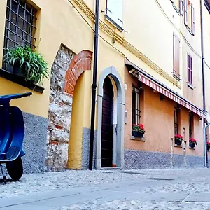 Portelle With Private Parking And Bike Storage Italië